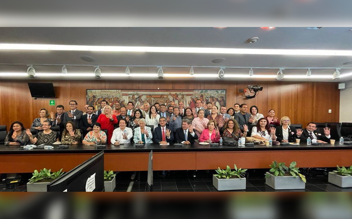 Monreal se refirió al senador con licencia como un hombre decente, honesto y congruente que necesita Tamaulipas. | Twitter