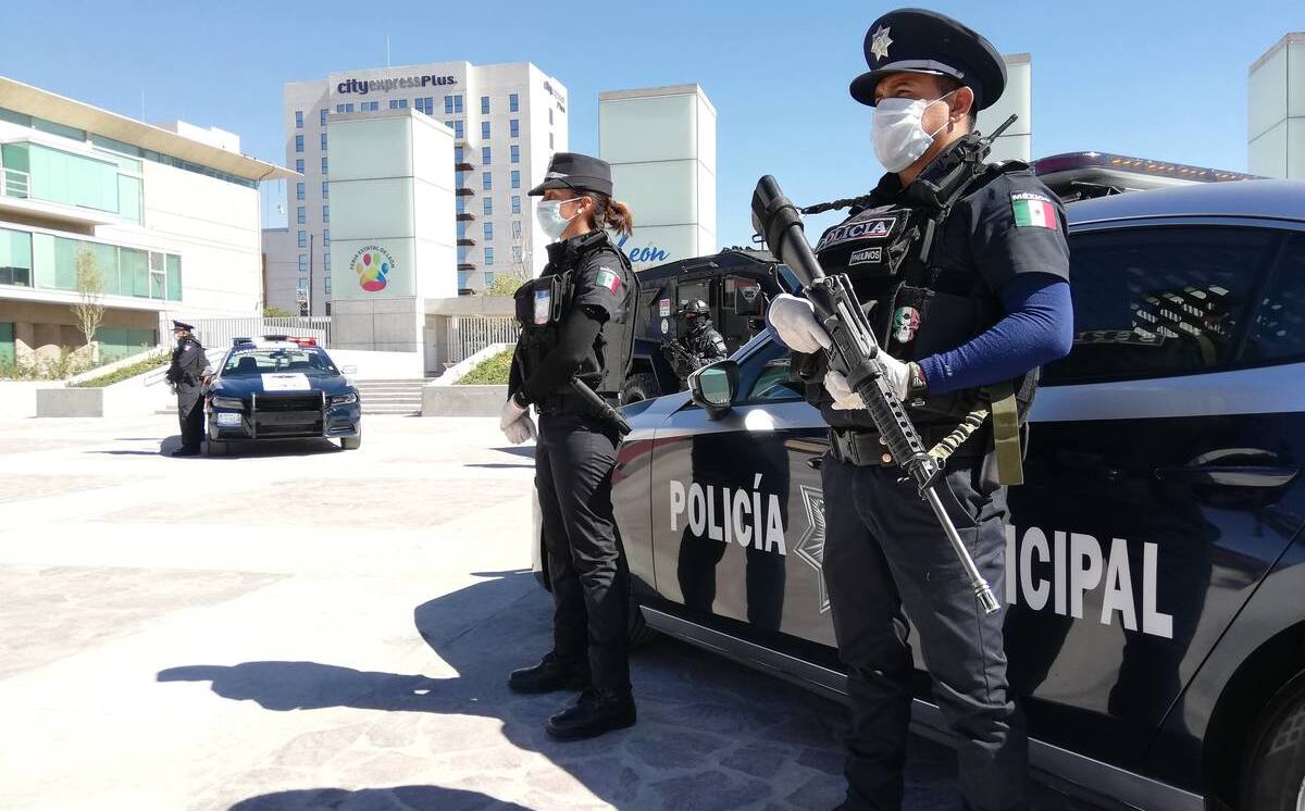 Certificados policiales en Guanajuato; 86 de municipios los tiene
