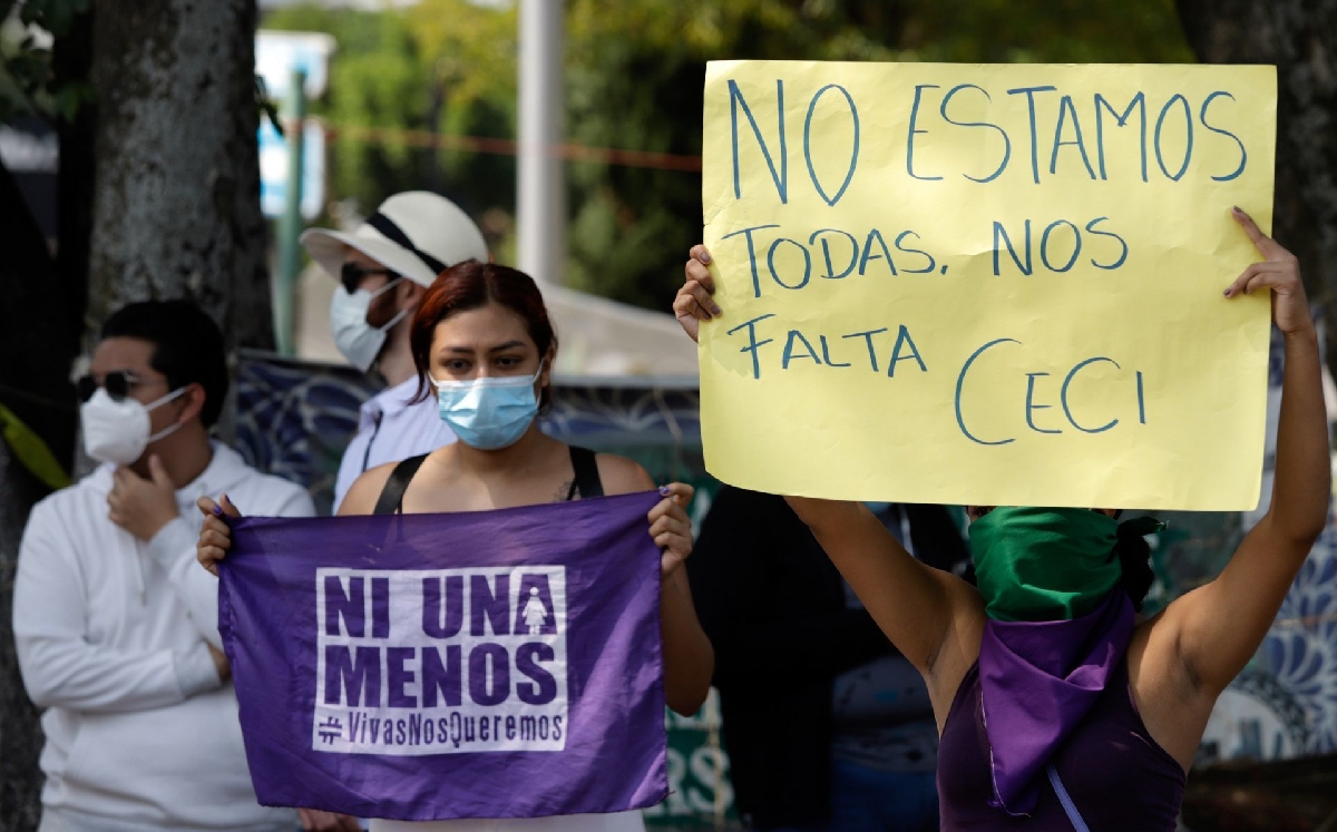 Protesta en la Fiscalía de Puebla para exigir justicia en el asesinato de Cecilia Monzón. | Cuartoscuro