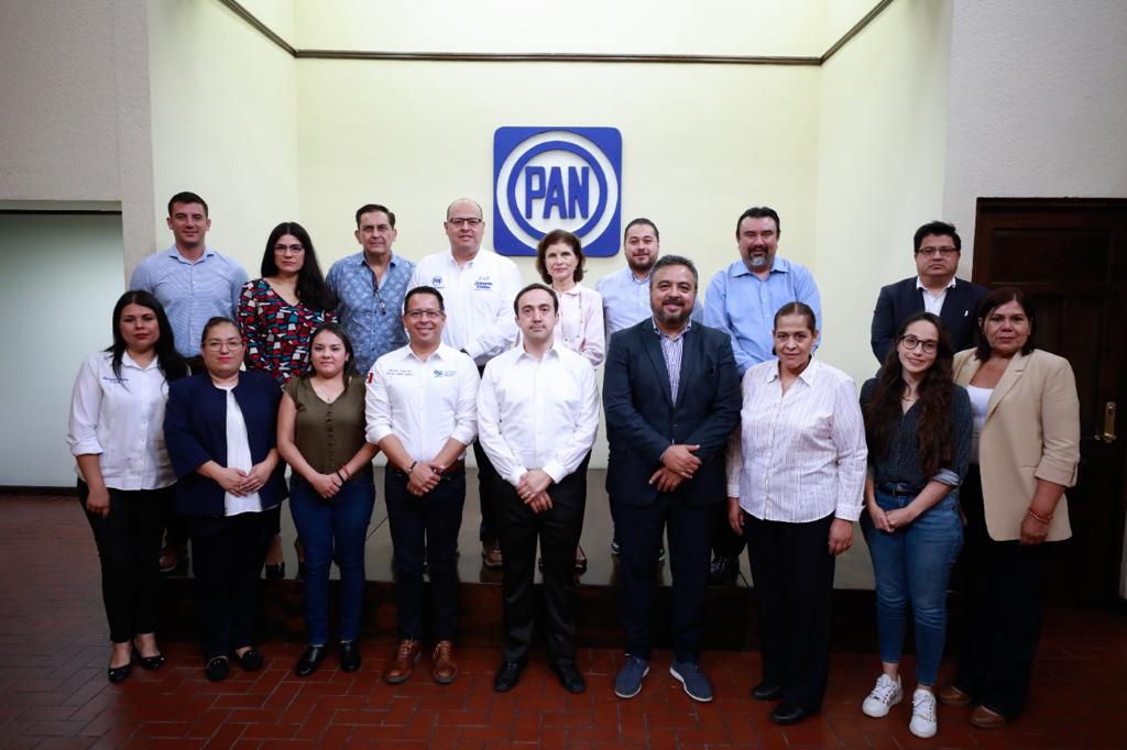 La dirigencia estatal del PAN sostuvo una reunión con los integrantes del Cabildo. Foto. Especial