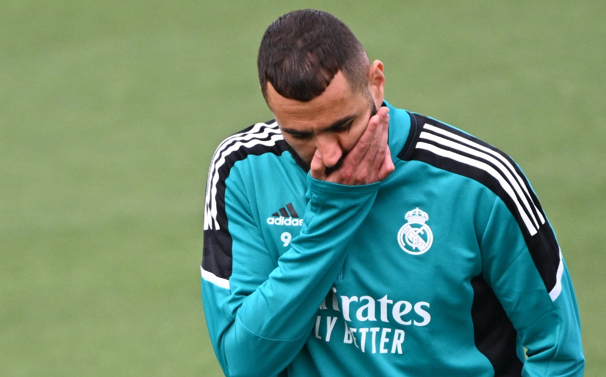 Karim Benzema, sorprendido con la decisión de Mbappé (AFP)