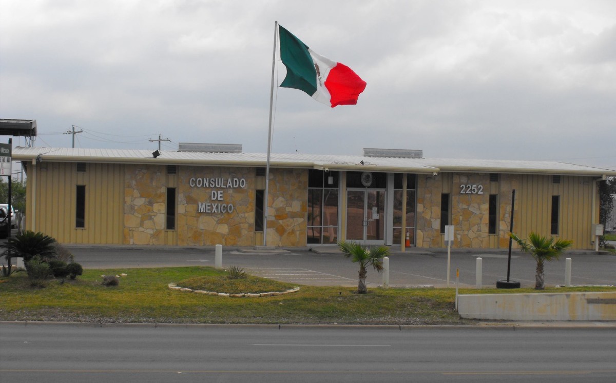 Consultado de México en Eagle Pass. | Facebook