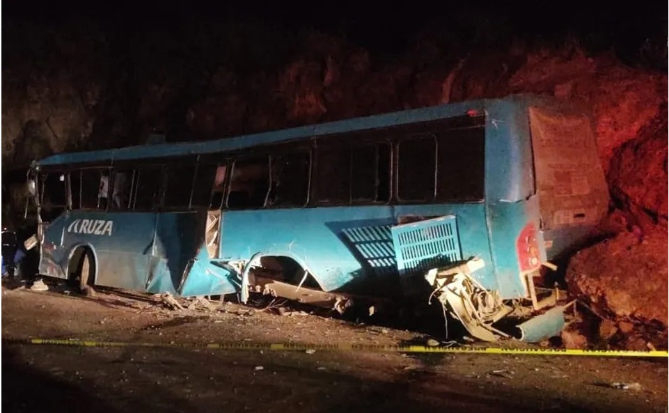 Dan de alta a dos personas más lesionadas tras accidente en Tuxcueca