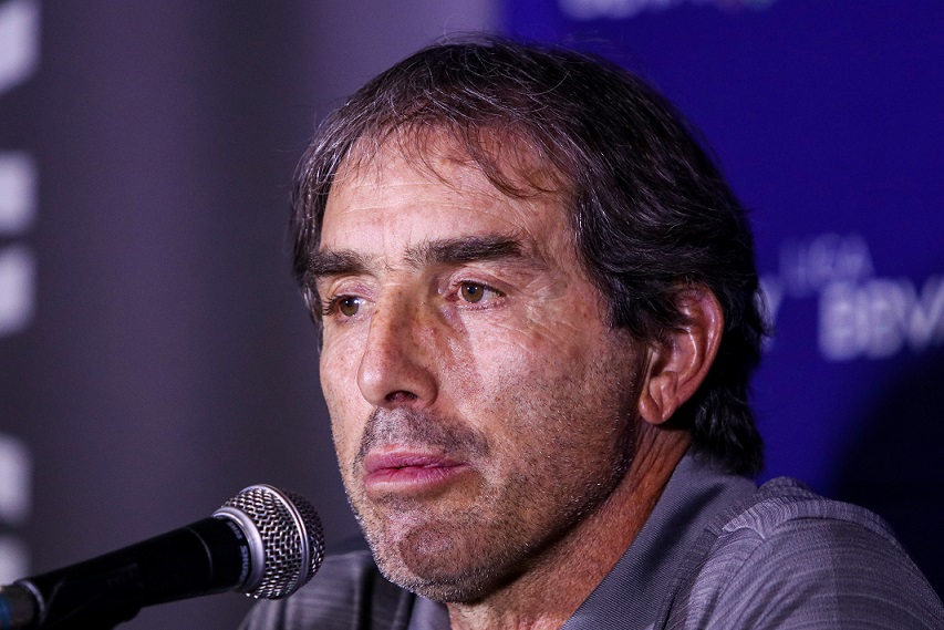 Guillermo Almada, dt de Pachuca (Imago 7)