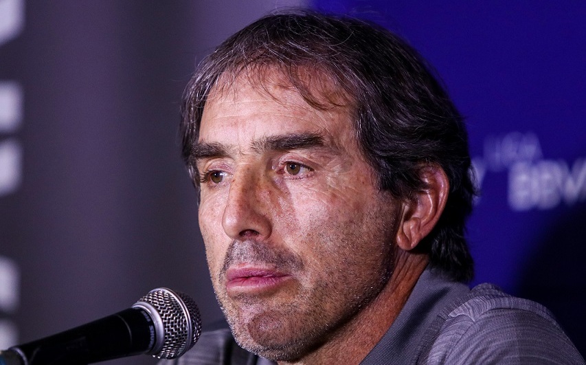 https://images.milenio.com/lJThGSFKIHEts_qSh_tW_rdi6Ac=/958x596/uploads/media/2022/05/25/guillermo-almada-dt-de-pachuca_0_19_853_531.jpg