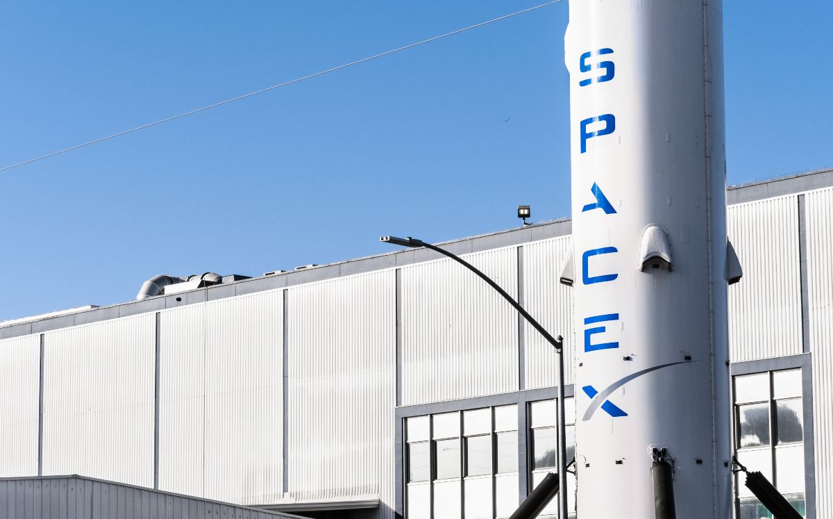 SpaceX (Shutterstock).