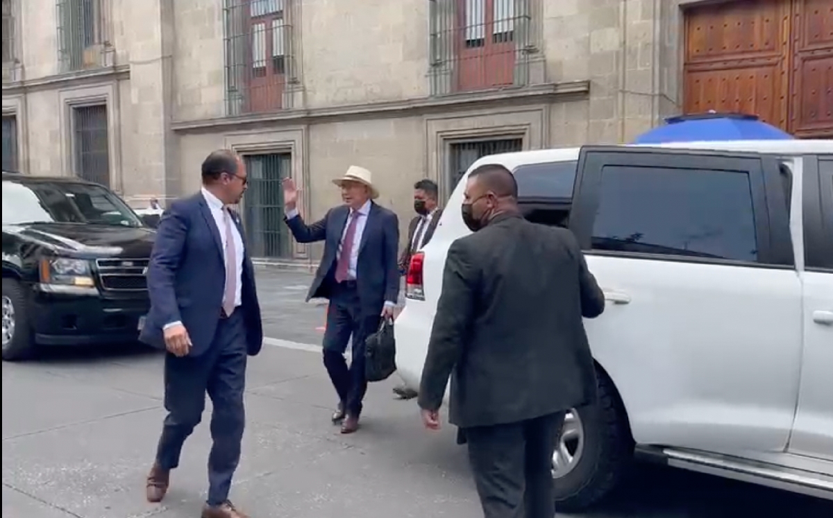 El funcionario estadunidense llegando a Palacio Nacional hoy. | Especial
