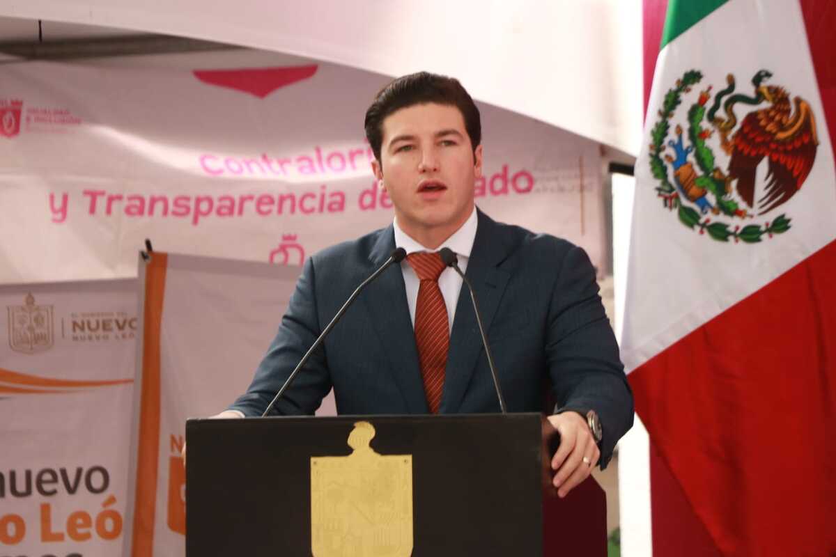 Samuel García, gobernador de Nuevo León, de gira por el municipio de Cerralvo. Foto: Raúl Palacios