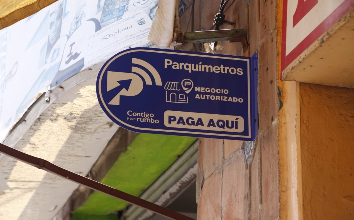 Señalética de cobro de parquímetros en Puebla | Melanie Torres