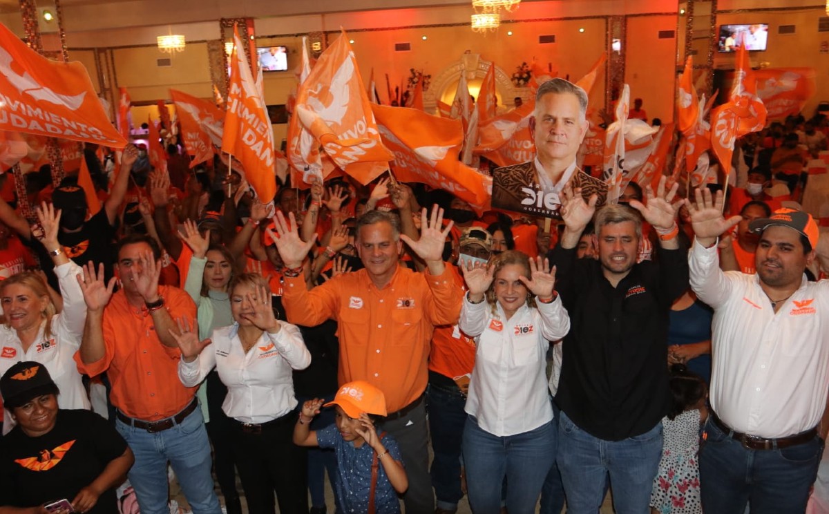 Arturo Díez Gutiérrez cerró su campaña en Nuevo Laredo.
