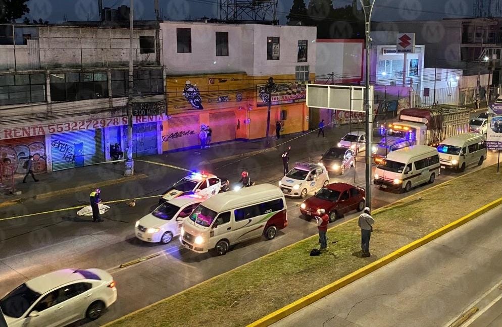 Elementos de seguridad acordonaron el área. (Jorge Becerril)