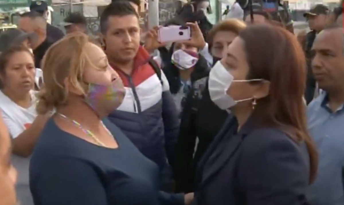 Madre de Kren Itzel y la alcaldesa de Tláhuac. (Especial)