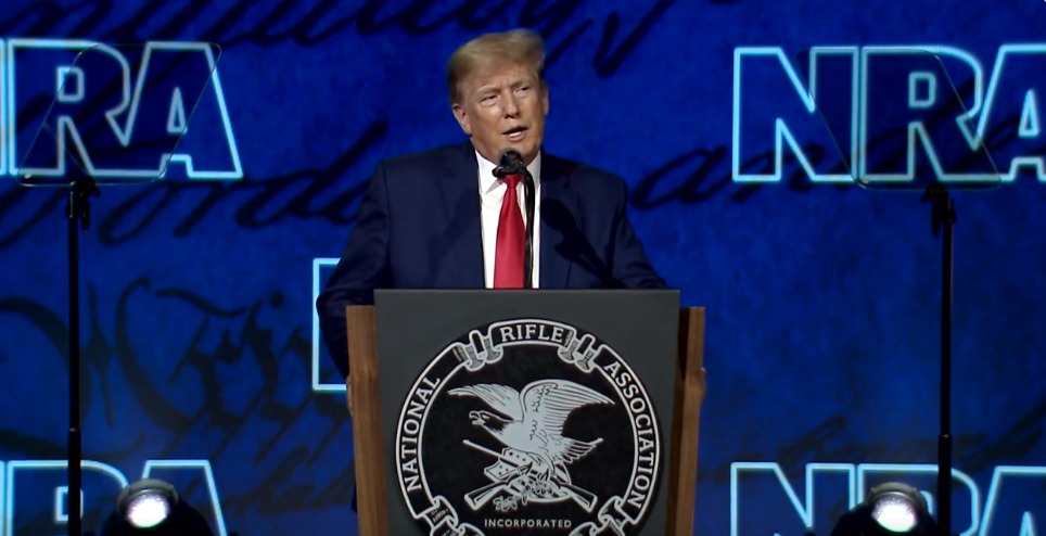 Ex presidente trump en convención de NRA