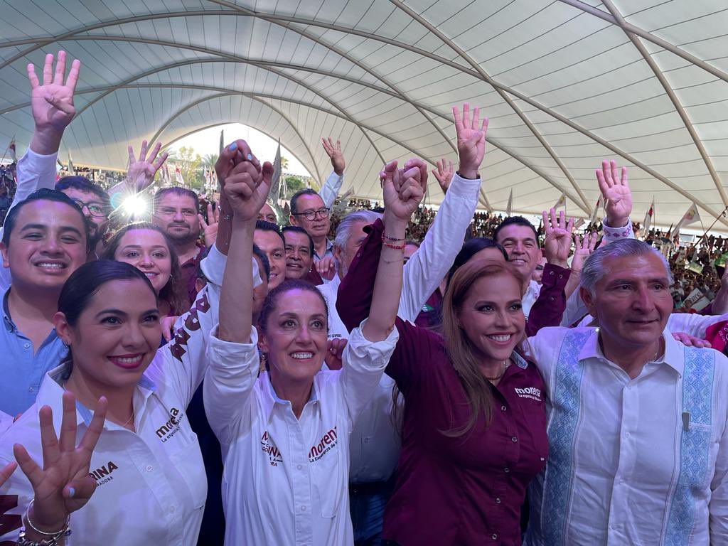 Acompañaron a la candidata en su cierre de campaña. (Tomada de @Claudiashein)