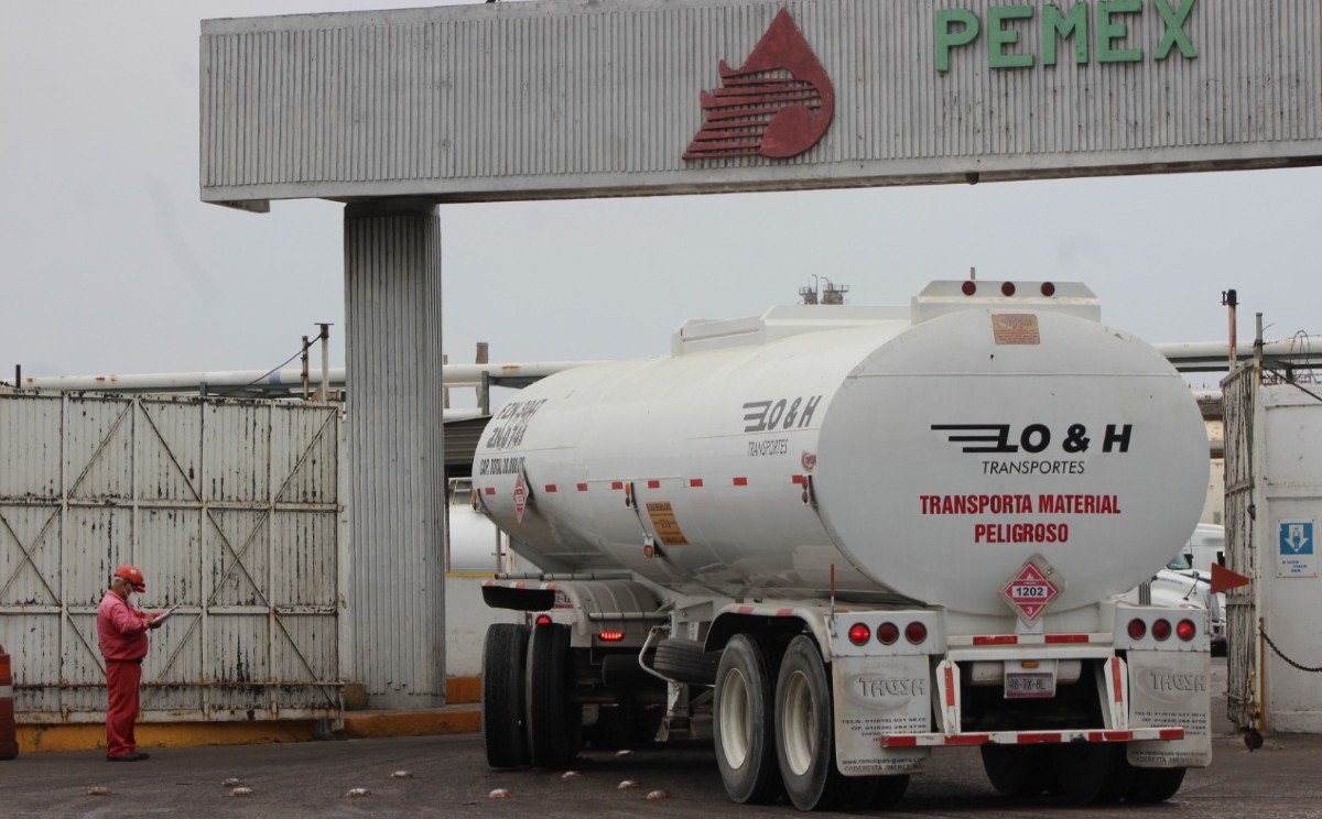 Desde Refinería Madero, Pemex distribuye el Diésel y otros combustibles. | Foto: Sergio Sánchez