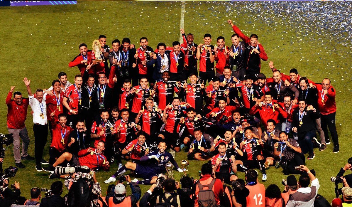 El Atlas estrena su corona de campeón visitante al América en Santa Úrsula. (Cortesía)