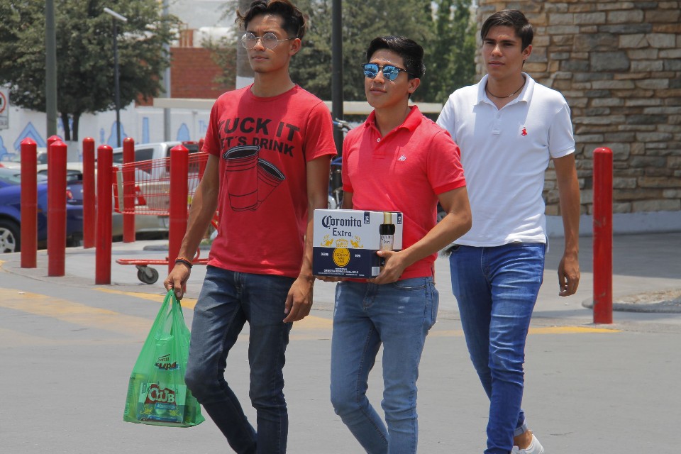 Coahuila no tendrá ley seca por elecciones en Durango. (Manuel Guadarrama)