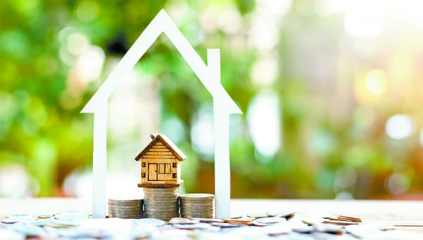 Vivir con compañeros de piso o habitar vehículos recreativos, parte de las soluciones. Shutterstock