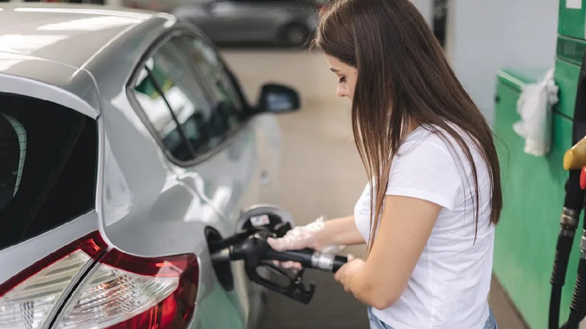 AMLO felicita a gasolinera de Tlalpan por precios bajos