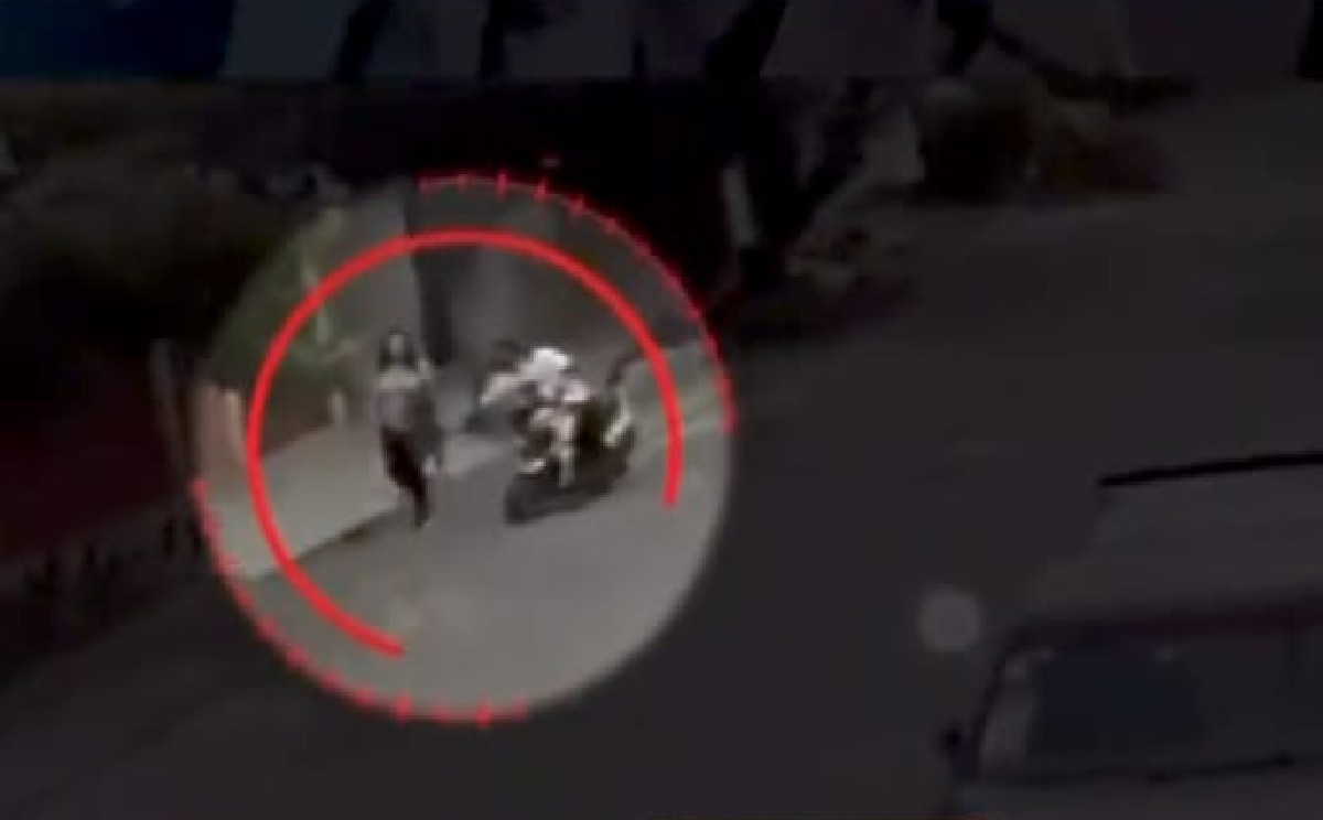 Captan a acosador sexual en motocicleta. |Especial.