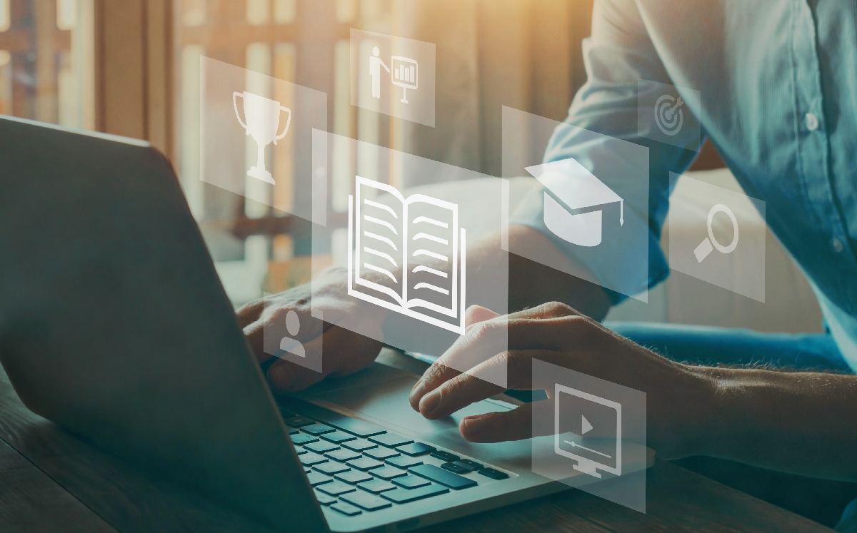 Los cursos todavía están dispoibles y los usuarios pueden acceder en la página oficial. | Shutterstock