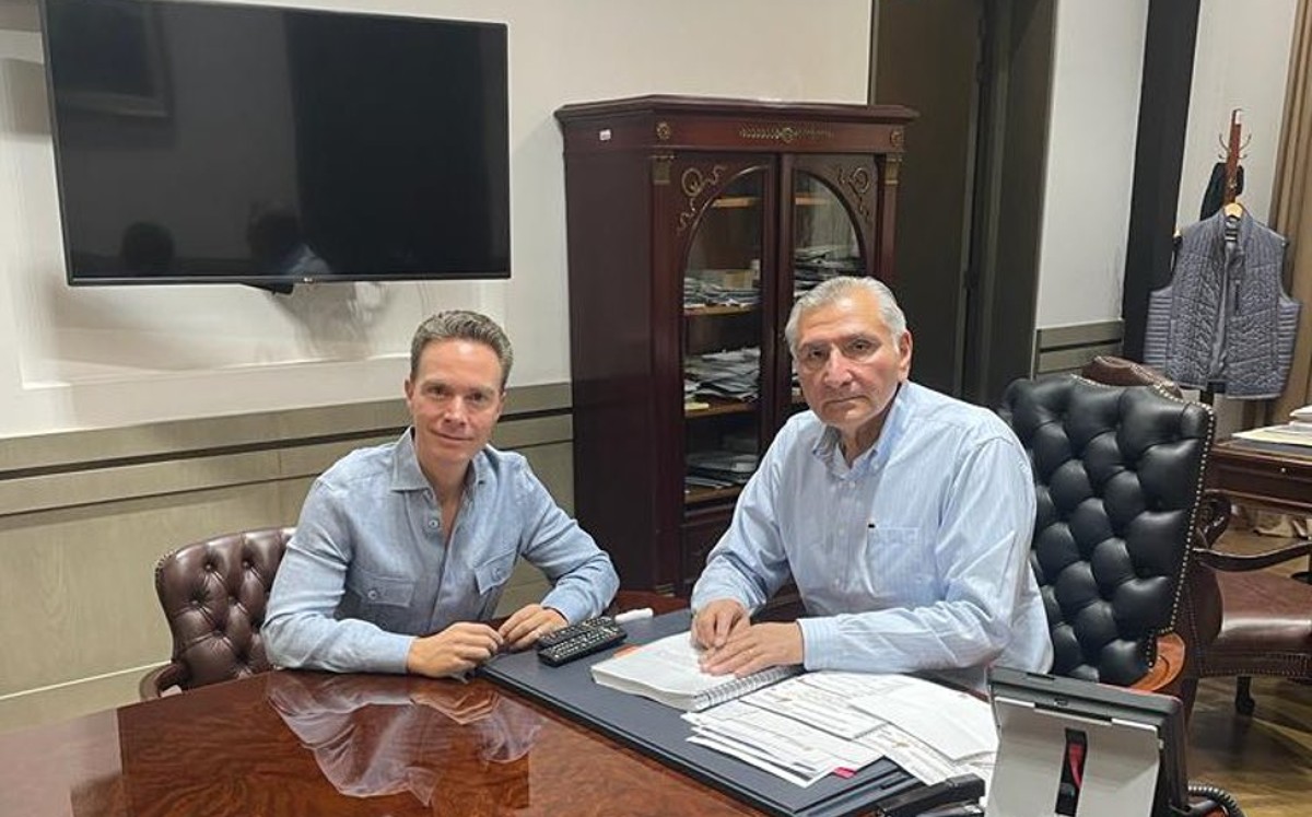 Manuel Velasco y Adán Augusto durante una reunión. | Twitter