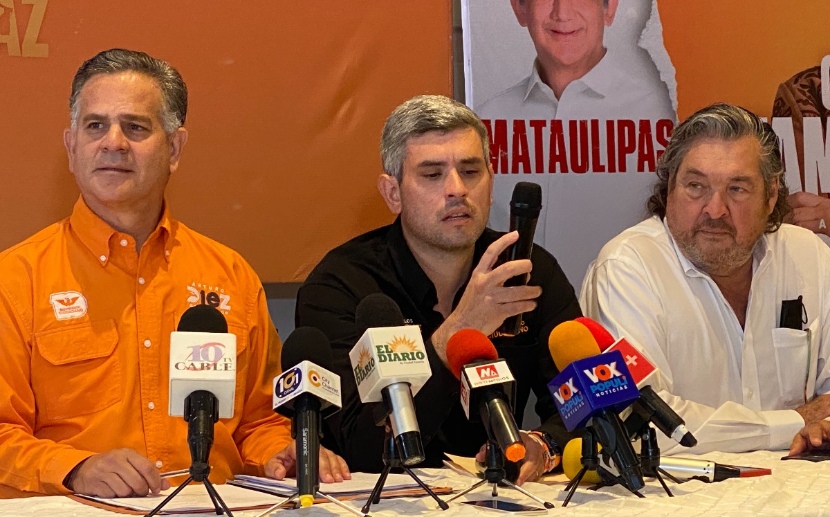 Arturo Diez Gutiérrez en su última rueda de prensa como candidato de Movimiento Ciudadano