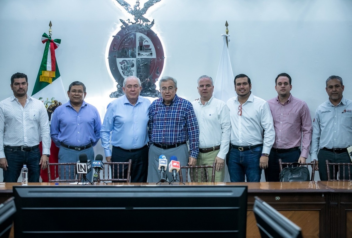 Gobernador Rocha Moya y Selgamex presentan acuerdos para el apoyo a productores agrícolas | especial