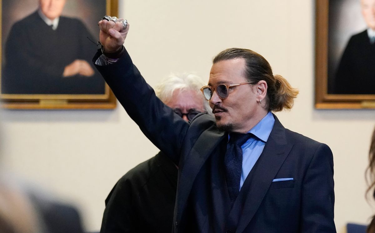 El jurado le dio la razón mayoritariamente a Johnny Depp (AP).