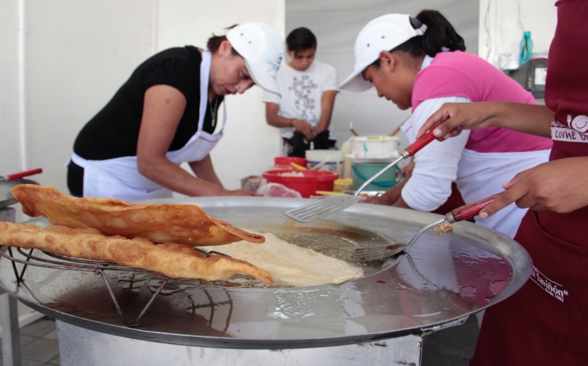 preparación de molotes