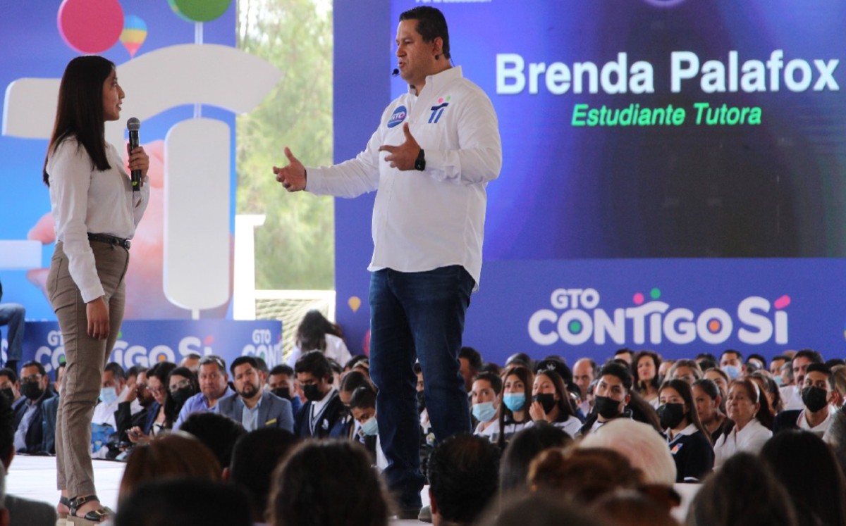 Presenta Diego Sinhue el Pacto Social por la Educación en Guanajuato