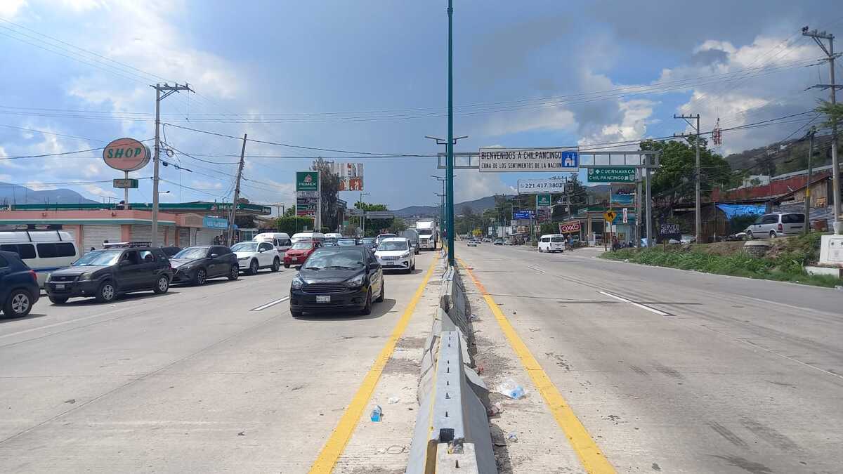 Transportistas liberan la autopista del sol tras negociaciones | especial