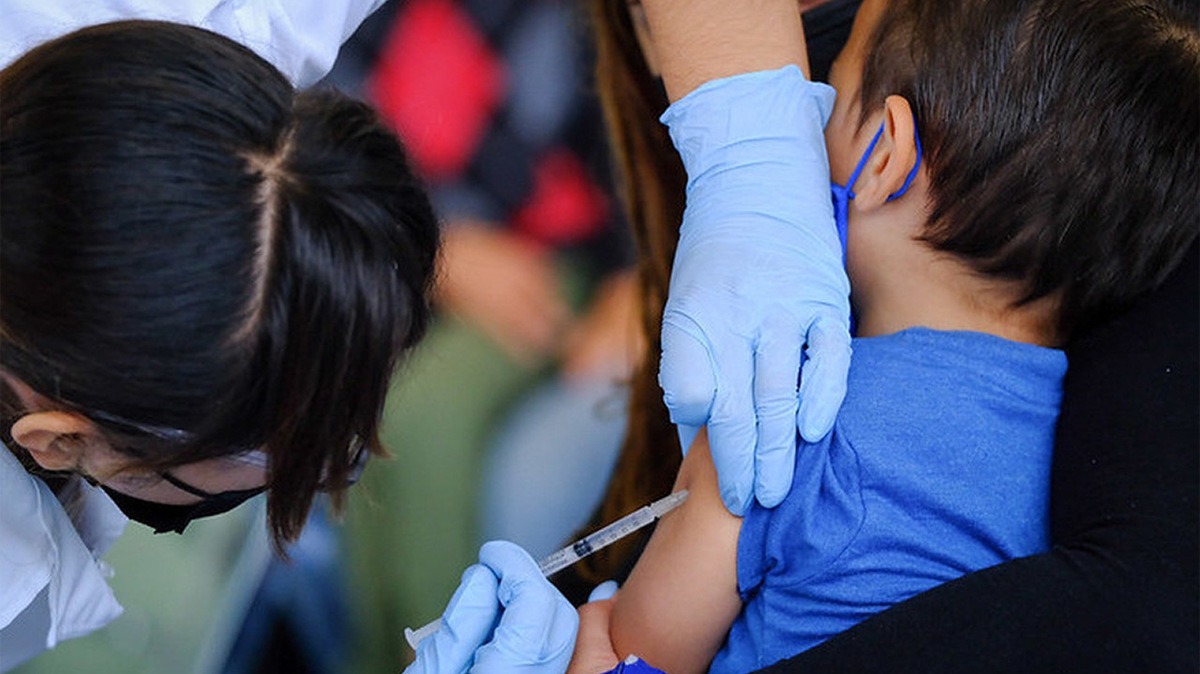Aún quedan 10 mil dosis de vacuna contra covid-19: Salud