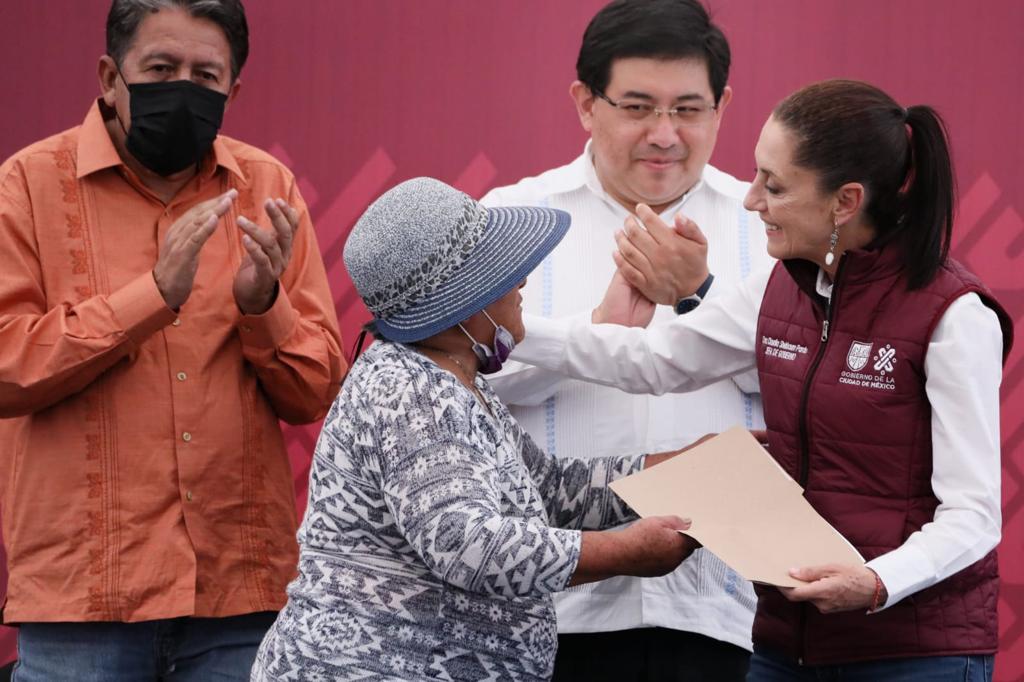 Entrega de viviendas en CdMx. (Especial)