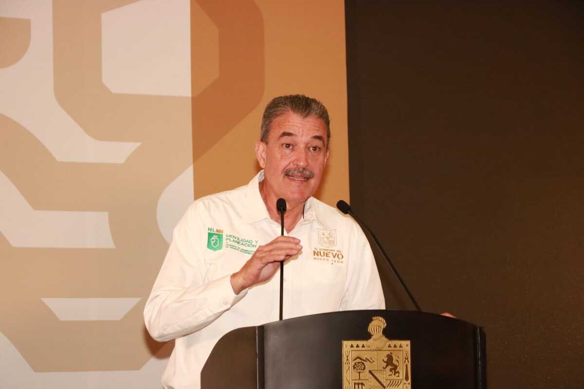 Hernán Villarreal, secretario de Movilidad en Nuevo León. Foto: Raúl Palacios.