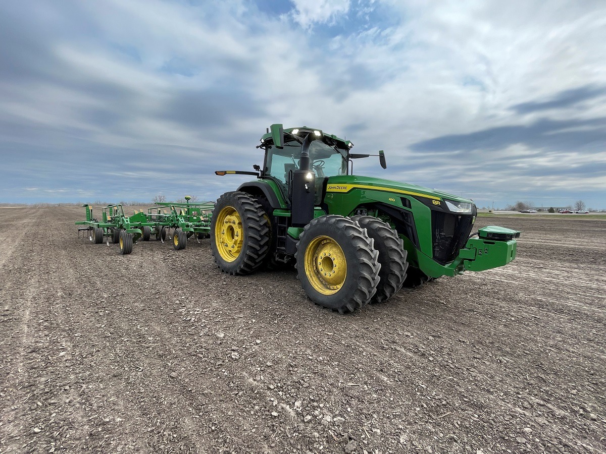 Tractor autónomo Deere & Co. 8R. (Foto: Reuters)