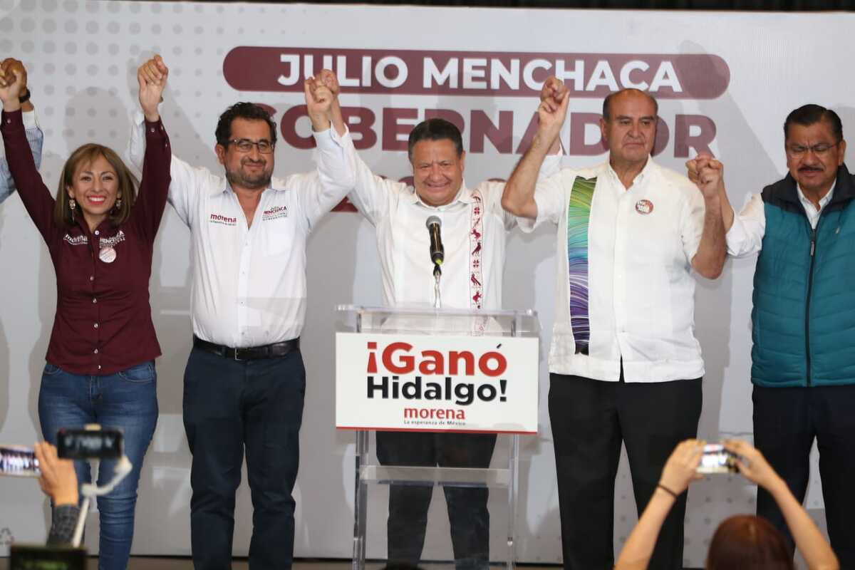Julio Menchaca celebró qué tras más de nueve décadas Hidalgo vivió la alternancia en el Ejecutivo local (Jorge Sánchez)