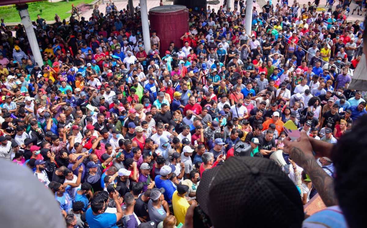 Migrantes pretenden salir el lunes de Tapachula (Cuartoscuro).