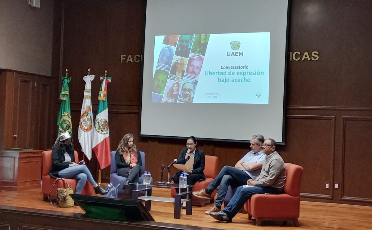 "Conversatorio ´La libertad de expresión bajo acecho´ en la UAEMex" | Especial.