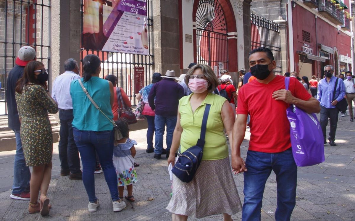 Descartan llegada de quinta ola de covid-19 en Puebla | Melanie Torres