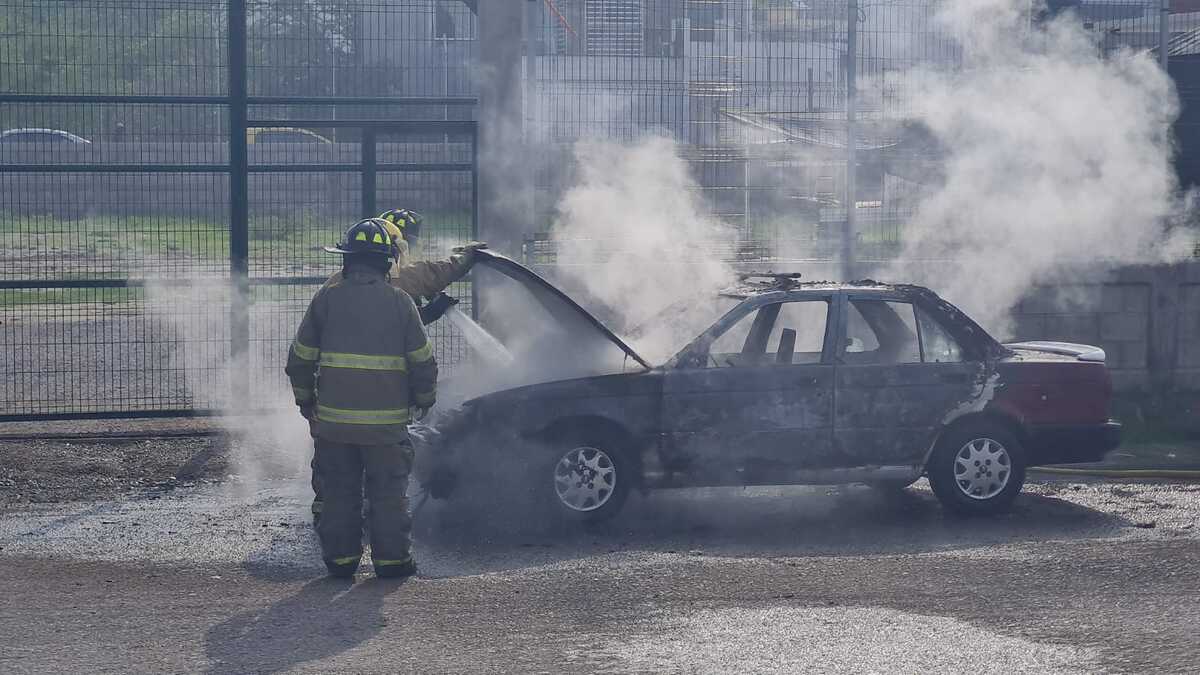 Los taxis fueron incendiados al sur de Chilpancingo, en Guerrero. | Especial