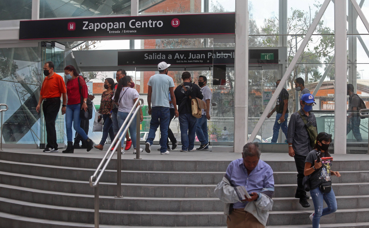 Estación Zapopan Centro de la Línea 3 (Fernando Carranza)