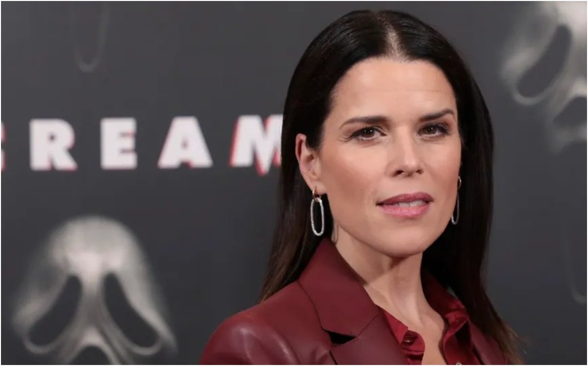 Neve Campbell (twitter)