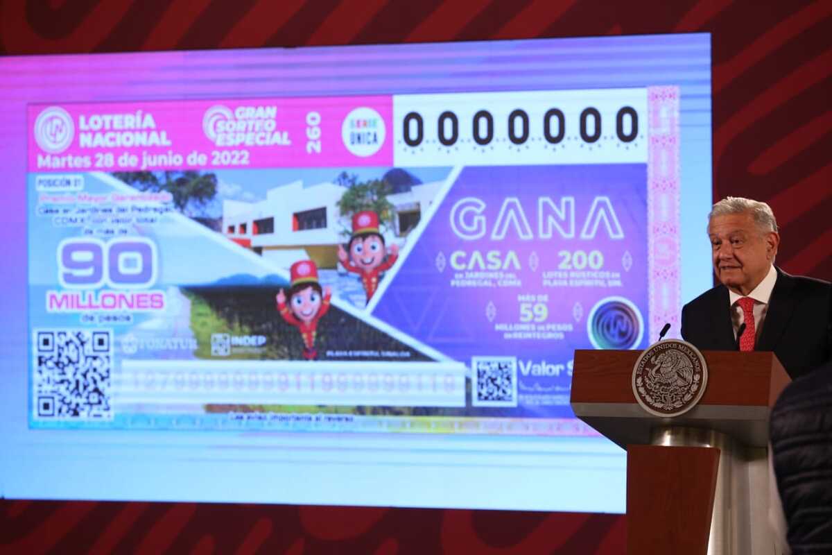 El Presidente en conferencia en Palacio Nacional.| Octavio Hoyos