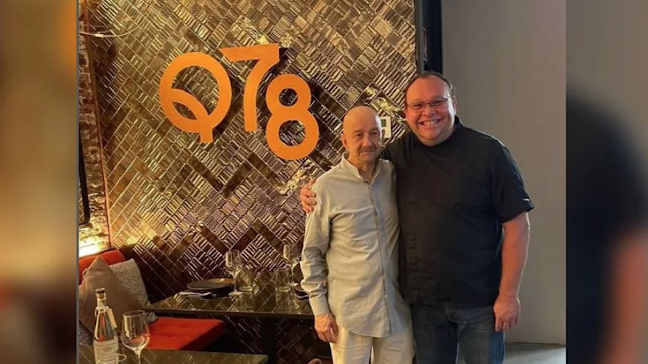 Carlos Salinas de Gortari reaparece en restaurante de Madrid