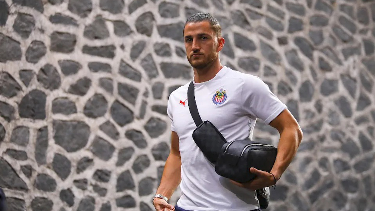 Chivas busca levantarse tras bicampeonato de Atlas
