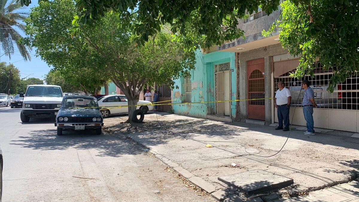 En Torreón, hombre mata a compañero de trabajo. Su padre lo denuncia