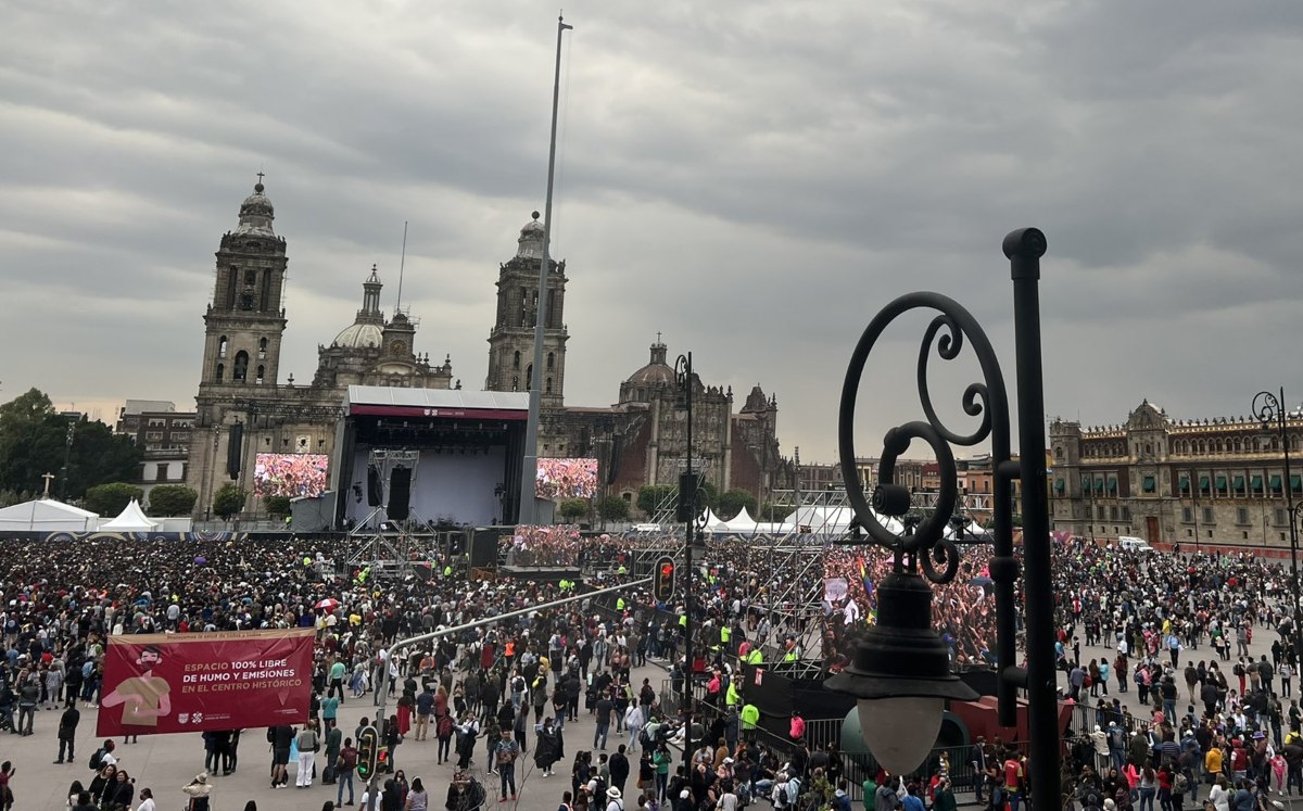 Silvio Rodríguez en el Zócalo