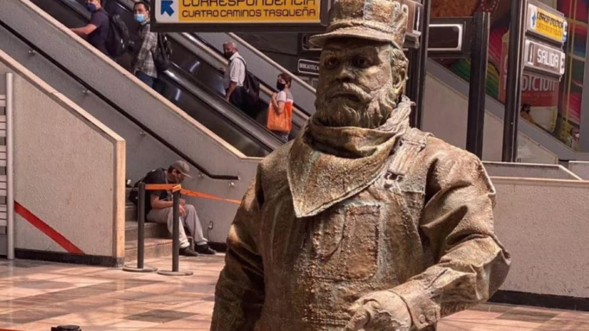 ¿Es una estatua o un humano? 'Don Ferro' recorrerá 20 estaciones