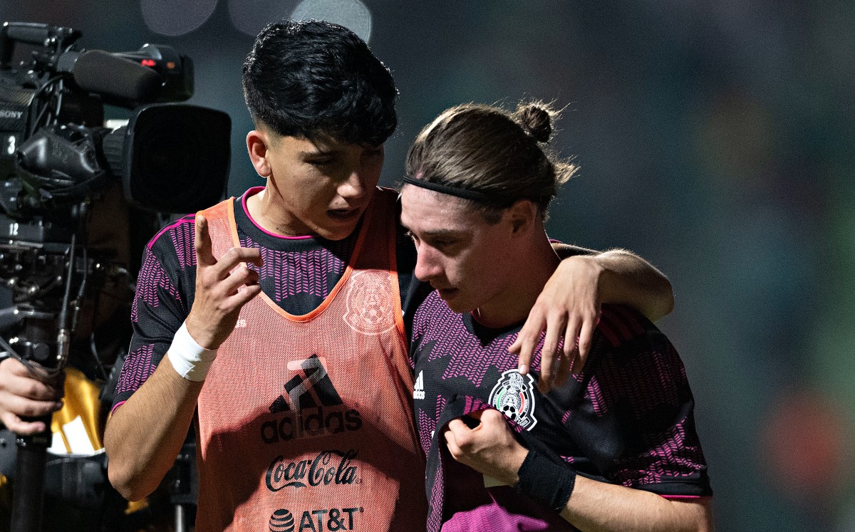 Marcelo Flores falla penal con el Tri y se va entre lágrimas del campo (Imago7)